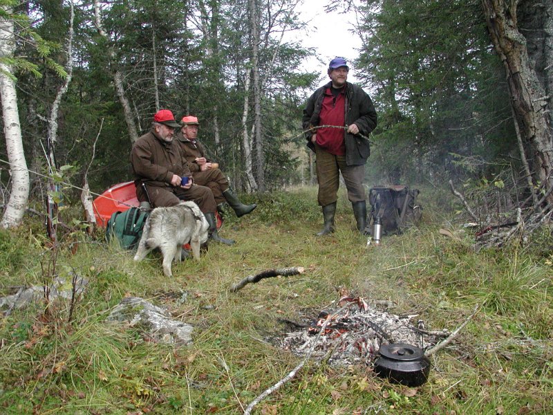 2003 Ytre Damtjonn_2.jpg - Dixi, Kåre, Jostein og Bernt Ole